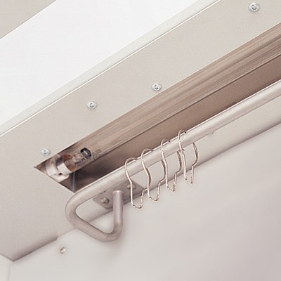 3721000 2' Vertical Clean Benches IV Bar Kit